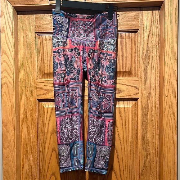 Niyama Sol Colorful Geometric Patterned capris - Picture 1 of 5